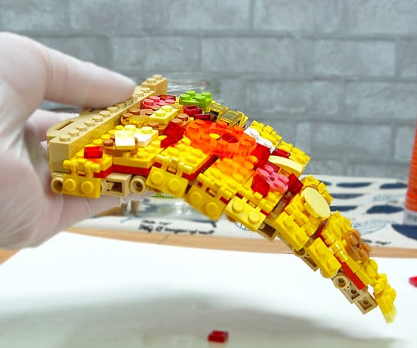 Stop-Motion LEGO Pizza