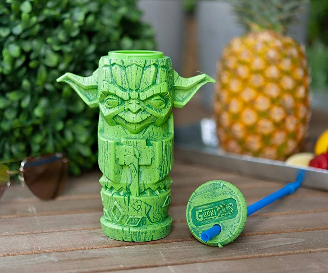 NEW Star Wars Geeki Tiki Darth Vader Plastic Tumbler With Straw