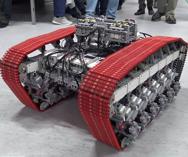Monster LEGO Technic Tank