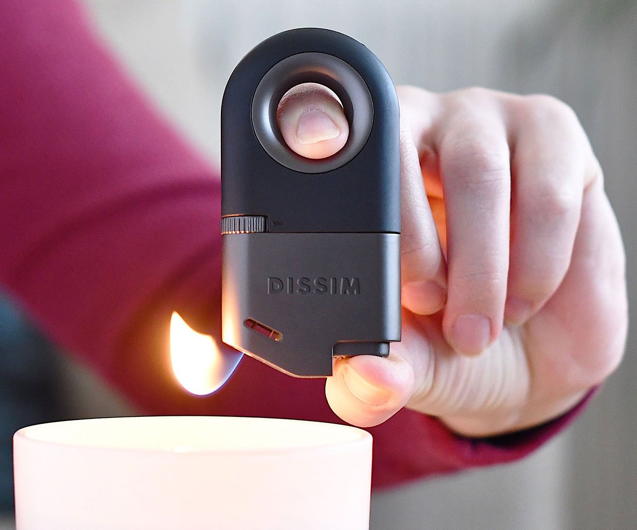 Dissim Invertible Lighter