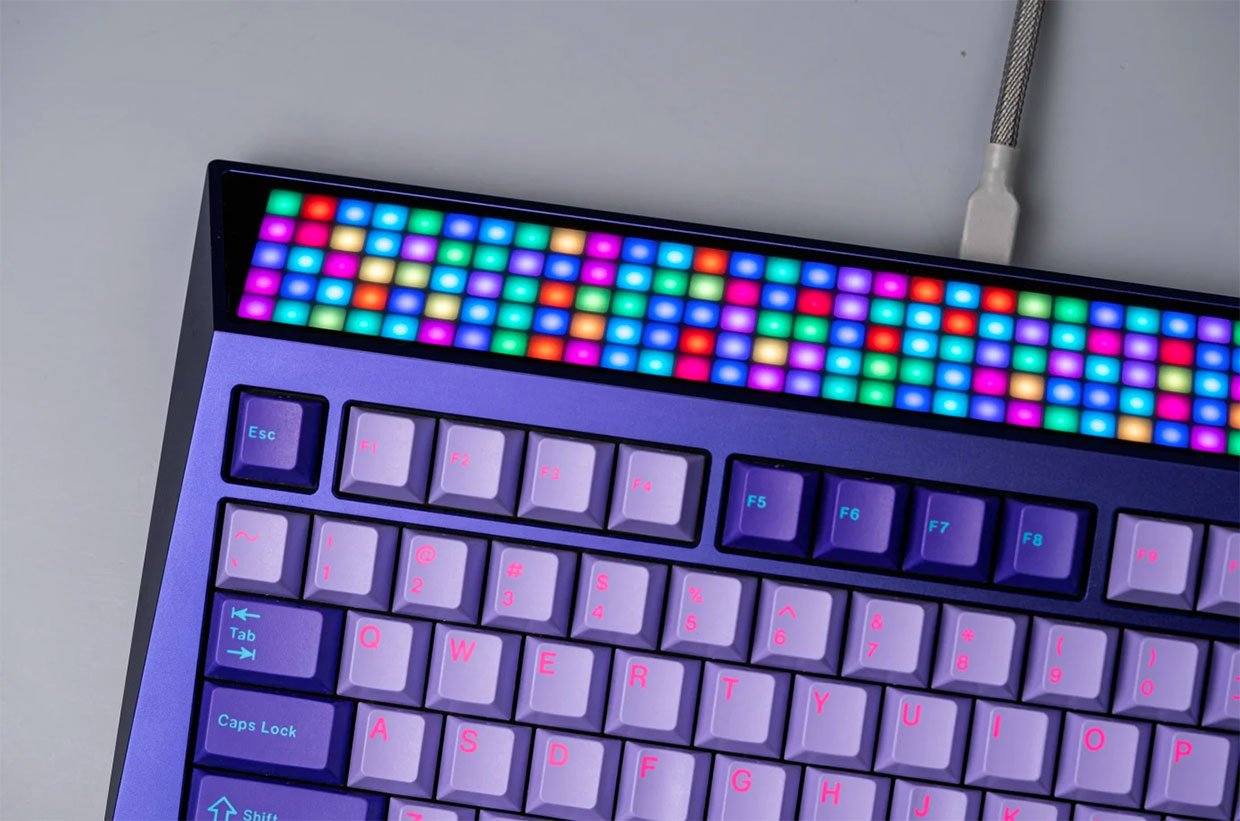 The Cyberboard Is An Awesome Cyberpunk Led Keyboard Inspired By Tesla S Cybertruck