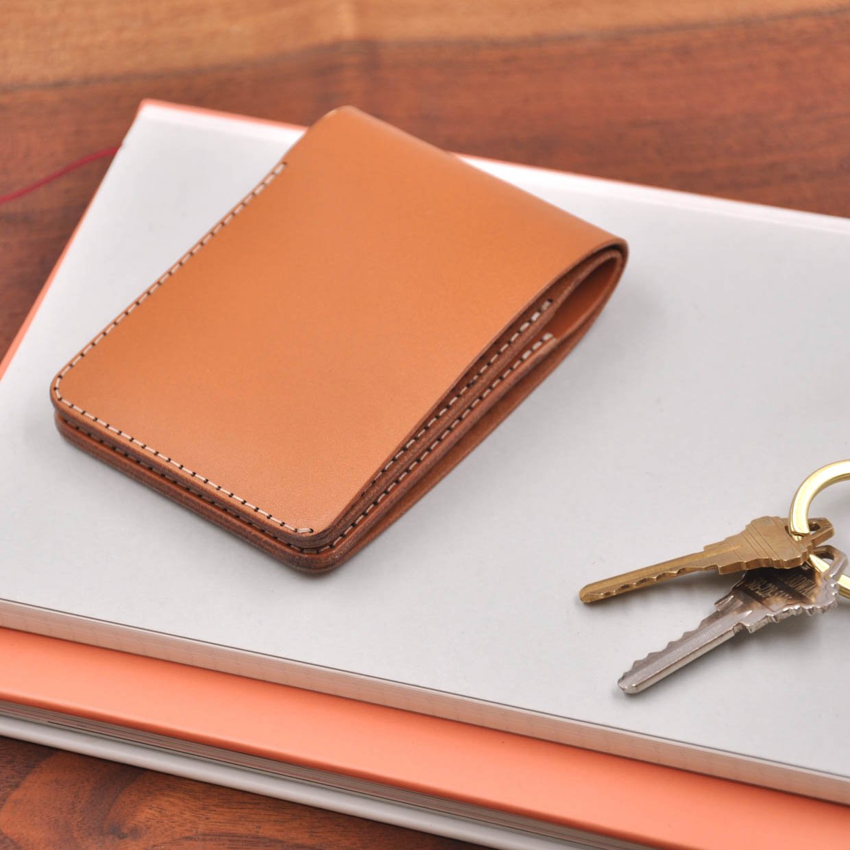 Woolly Made Leather Wallets Combine Modern and Traditional Techniques