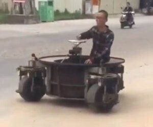 3-Wheeled Spinny Car