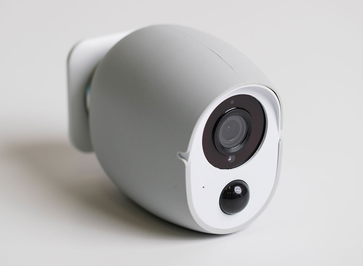 Crorzar Anywhere Wi-Fi Rechargeable Security Camera