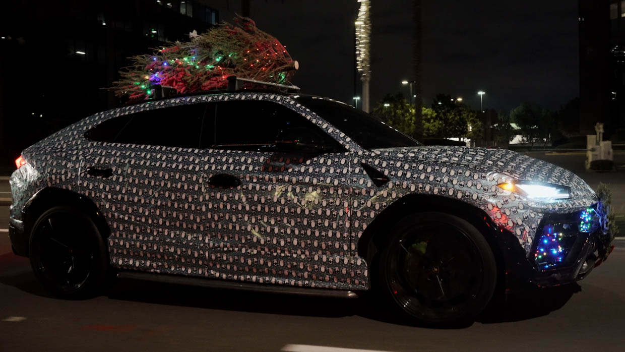 Giftwrapped Lamborghini