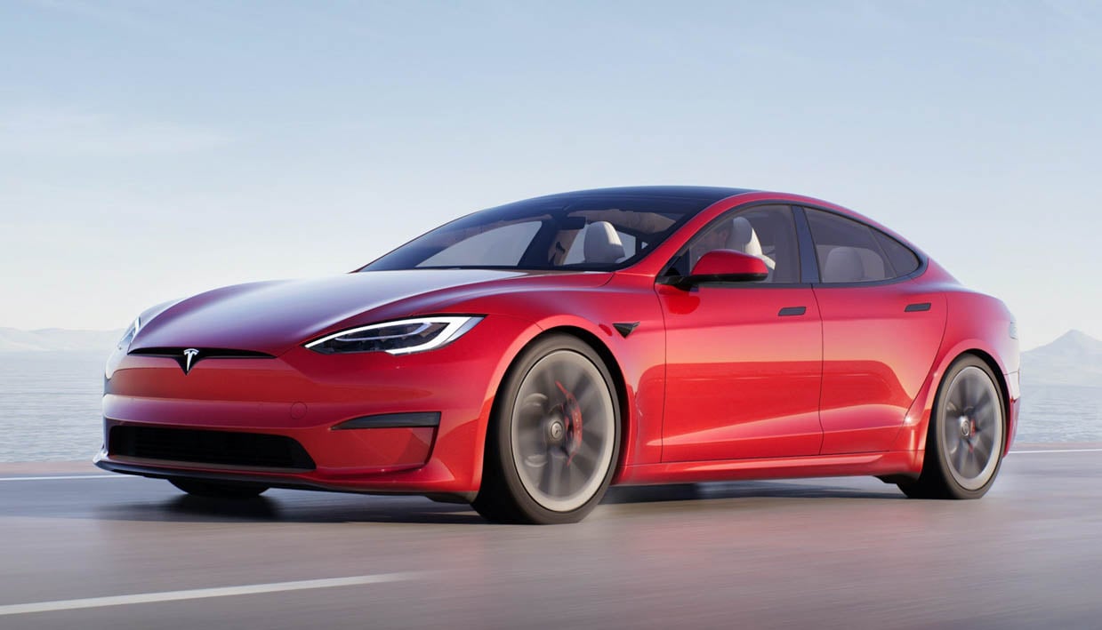  2022  Tesla Model  S Gets a Video Game Steering Wheel and 