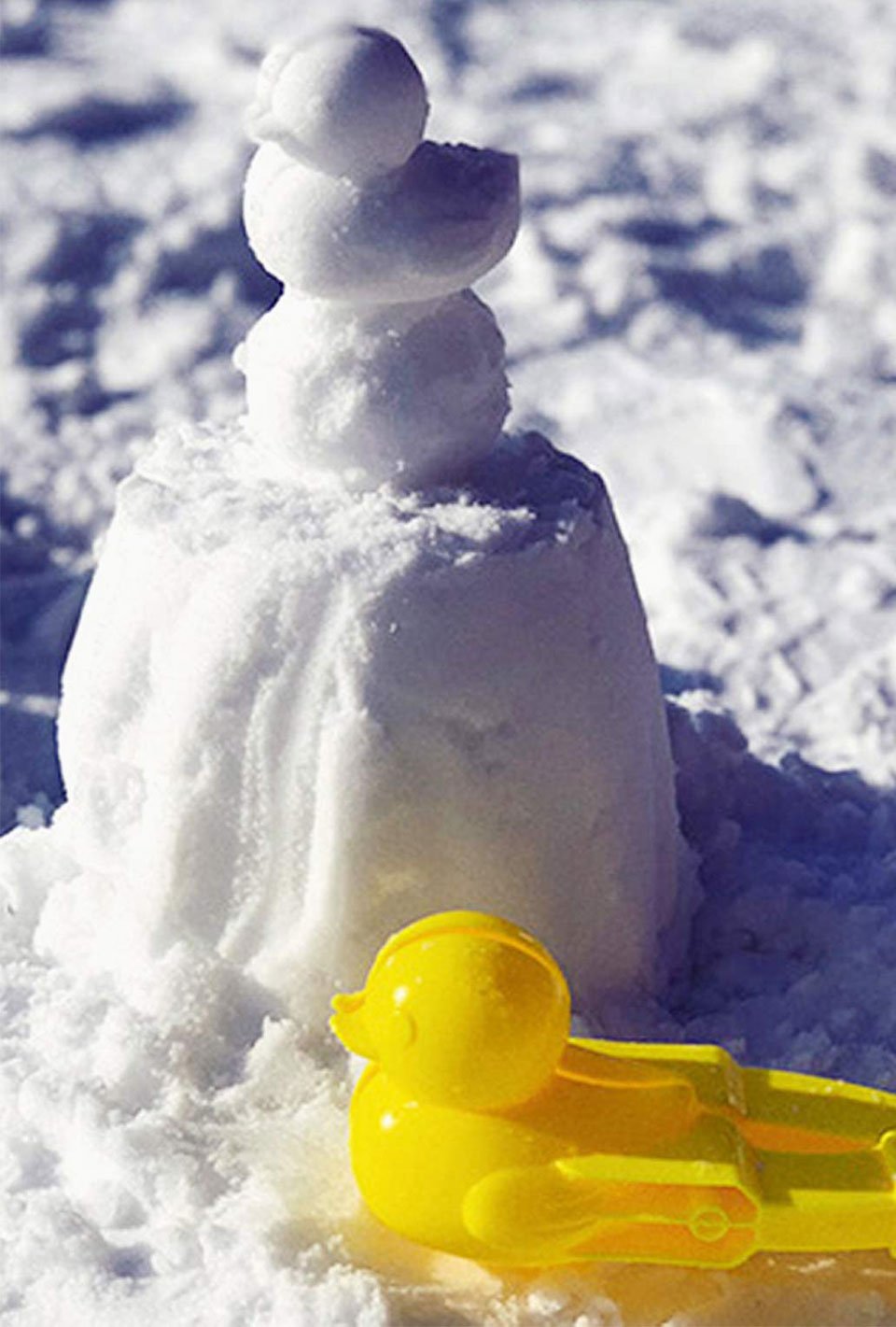 Duck-shaped Snowball Maker