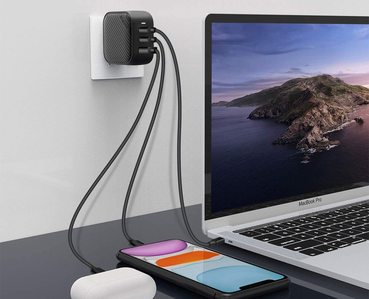 Mopoint 3-Device Charger