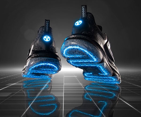 ZOOOII Light-up Sneakers
