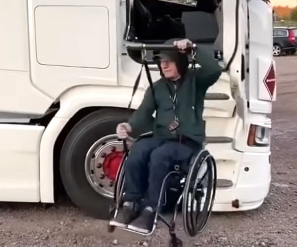 How to Enter a Semi Truck in a Wheelchair