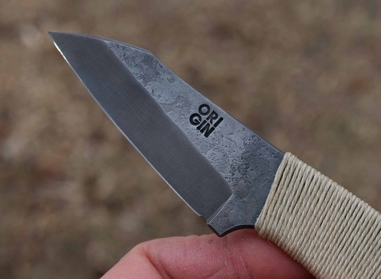 TILI Fixed-Blade Knife