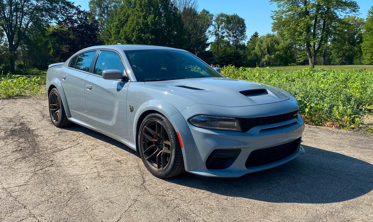 We Drove the 2021 Dodge Charger SRT Hellcat Redeye Widebody and It's Insane