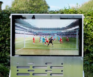 DIY Ultra-Bright Outdoor TV