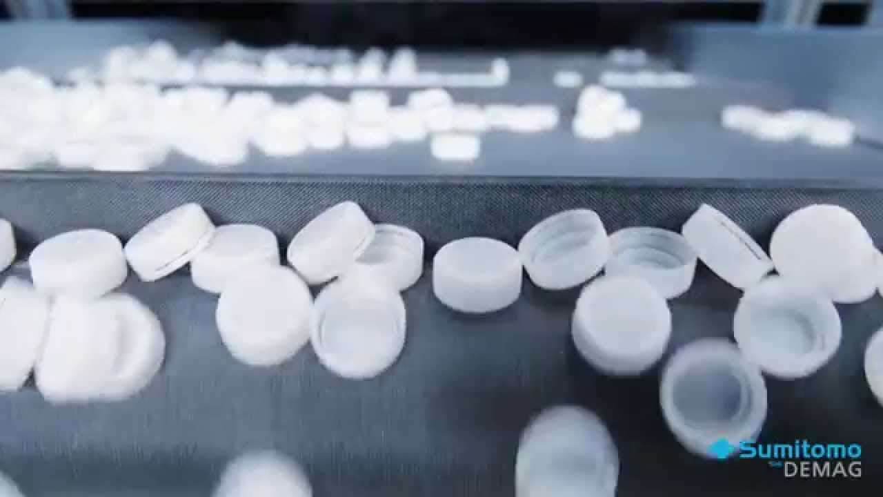 this-machine-makes-96-bottle-caps-every-2-seconds