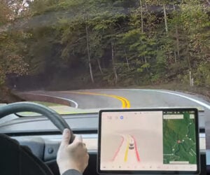 Tesla Autopilot vs. Tail of the Dragon