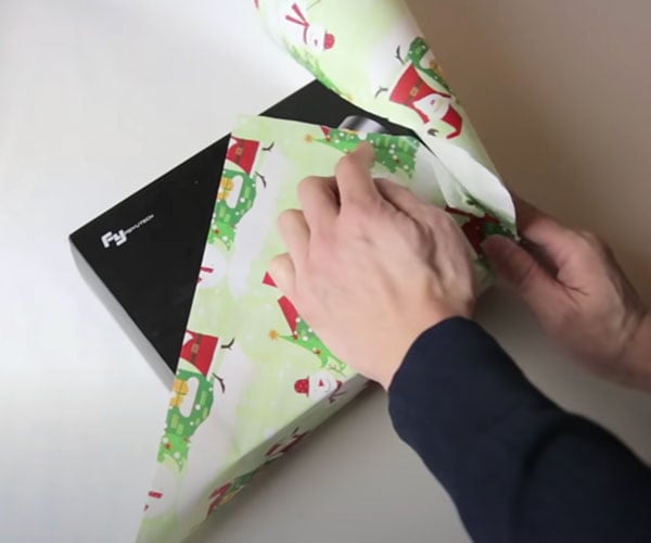 How to Wrap a Gift without Tape