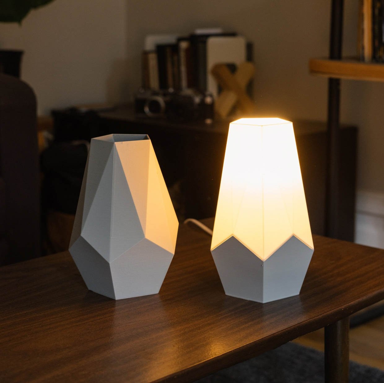Mishi Faceted Table Lamp