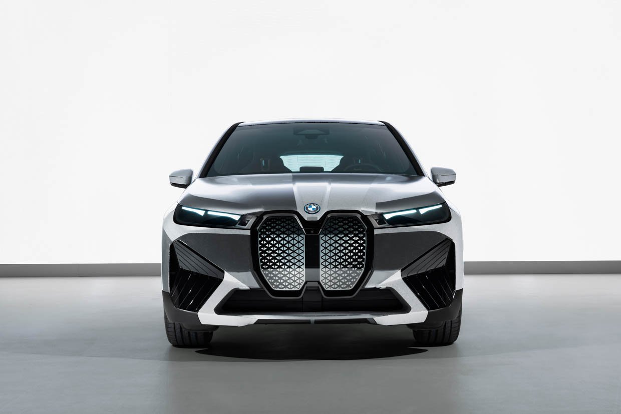 BMW iX Flow Concept