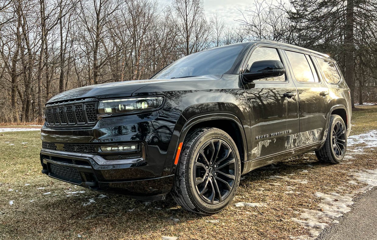 2022 Grand Wagoneer Obsidian Review A Luxury Living Room on Wheels