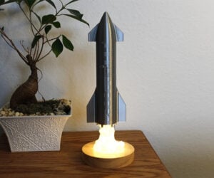 SpaceX Rocket Lamp