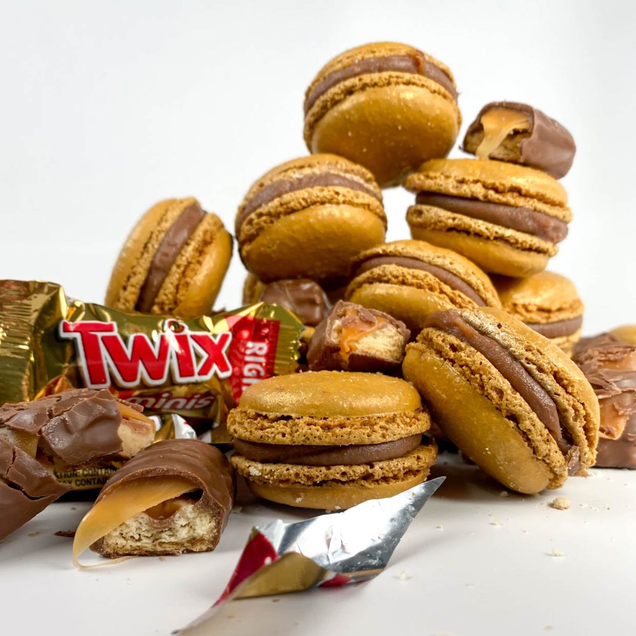 Twix French Macarons