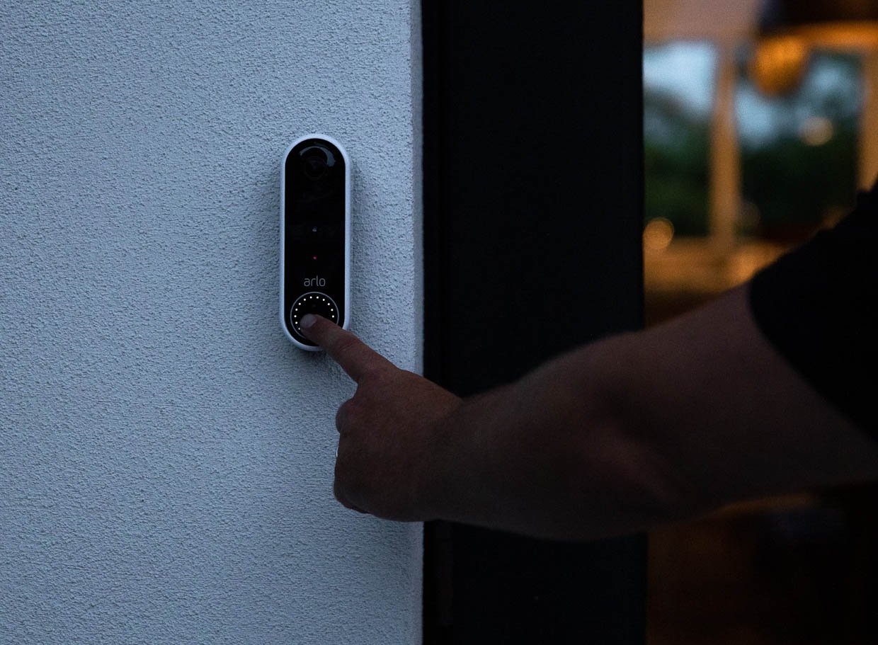 Arlo Essential Wireless Video Doorbell