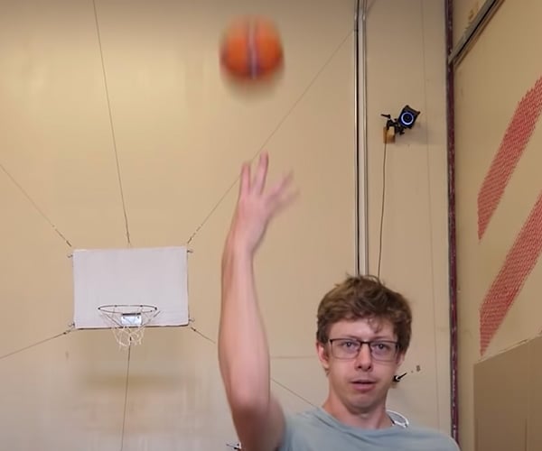 Unmissable Basketball Hoop 4.0