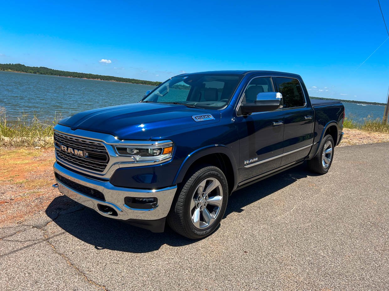 2022 Dodge Ram 5.7 V8 Hemi 1500 Limited Black Edition 