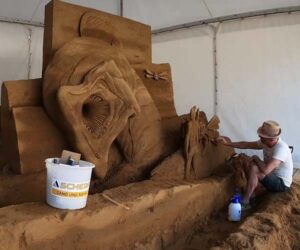 Dune Sand Worm Sand Sculpture