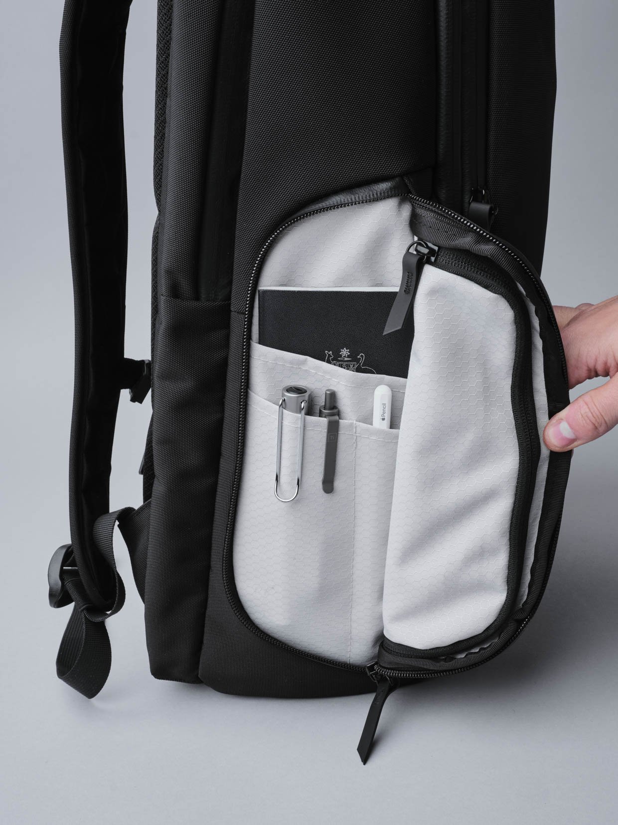 Alpaka Elements Travel Backpack Keeps You Organized on the Go