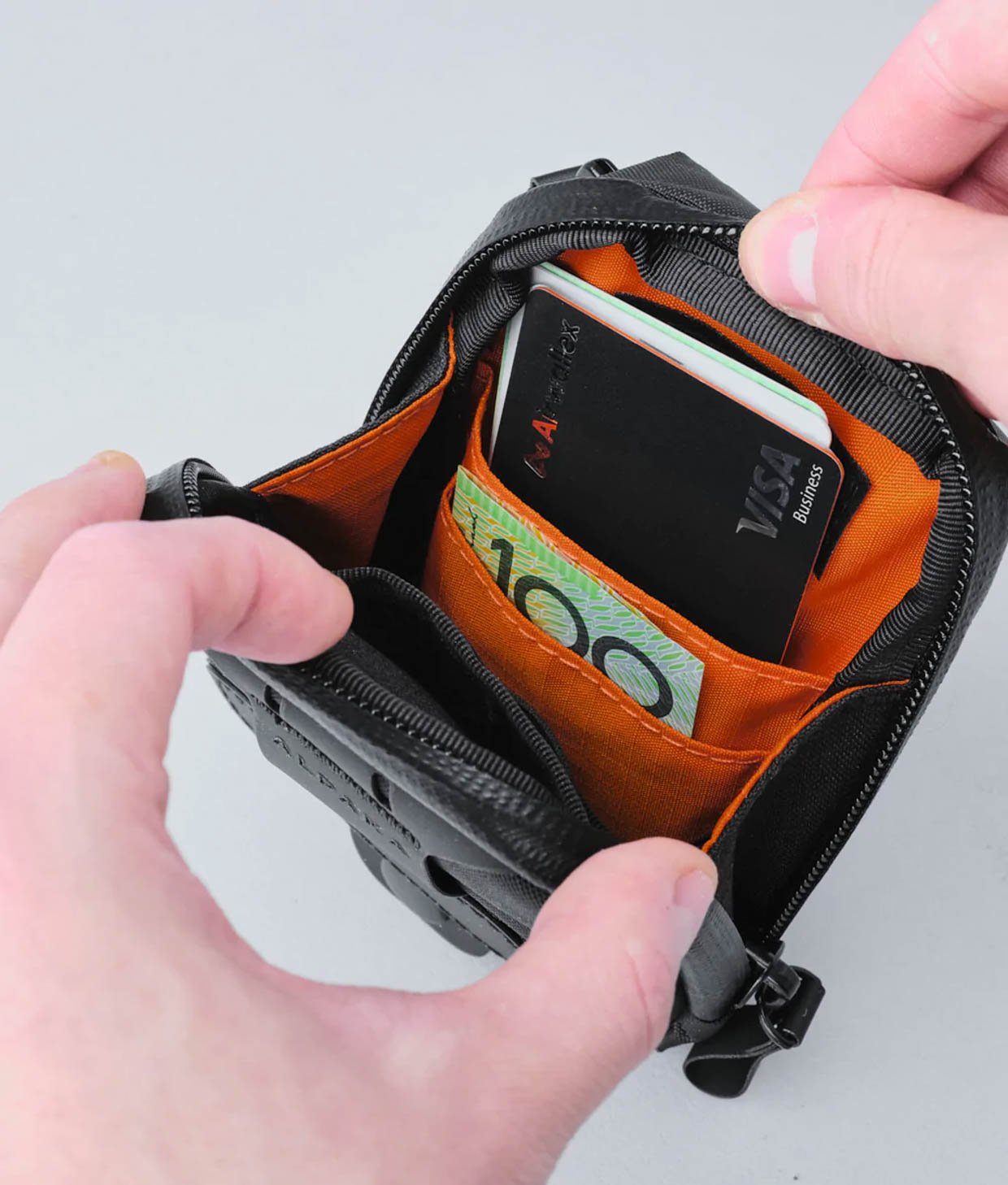 Alpaka Metro Pouch Organizes Your EDC Gear and Accessories