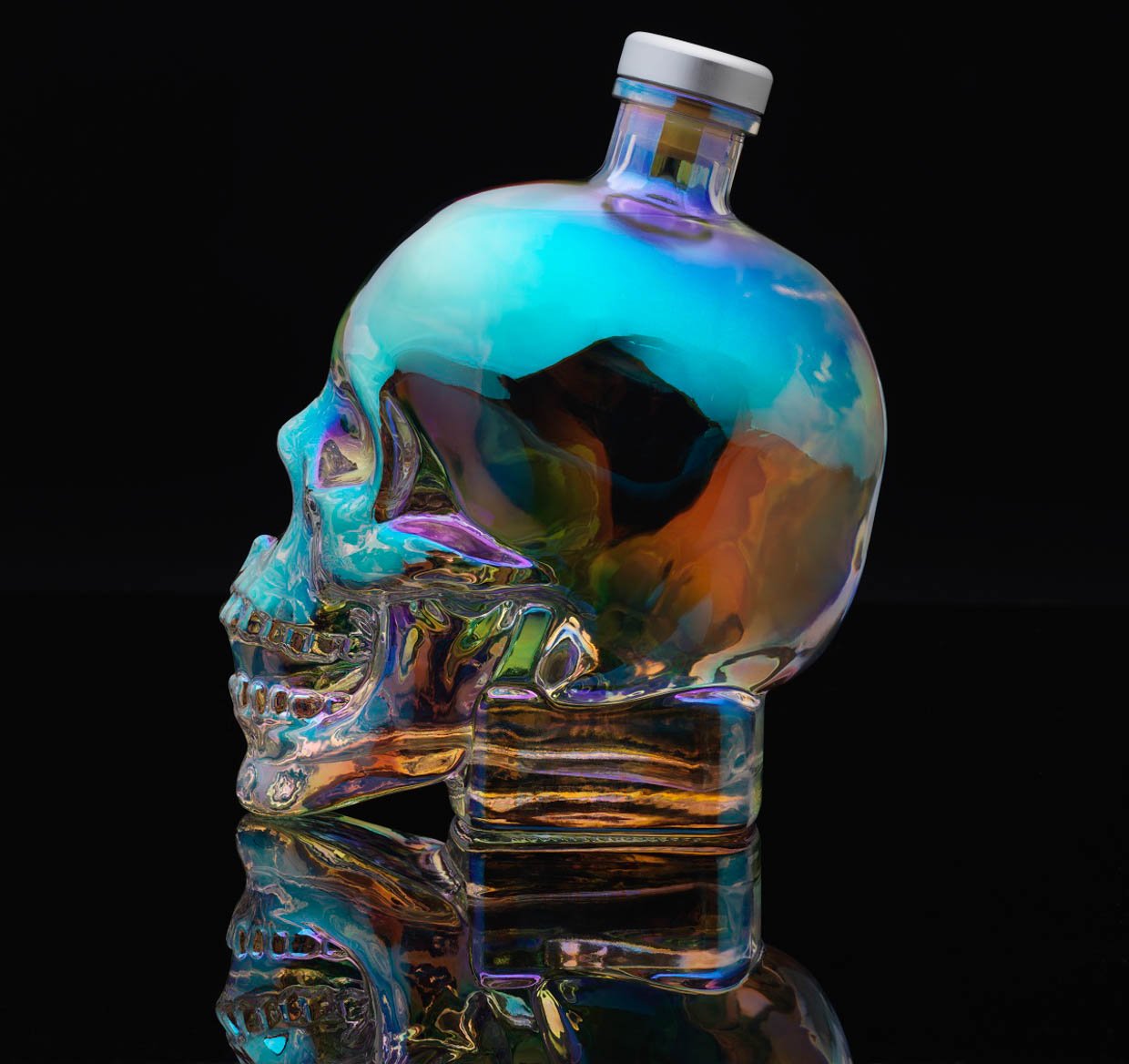 Crystal Head Vodka Gift Set with 2x Skull Glasses 70cl | Master of Malt