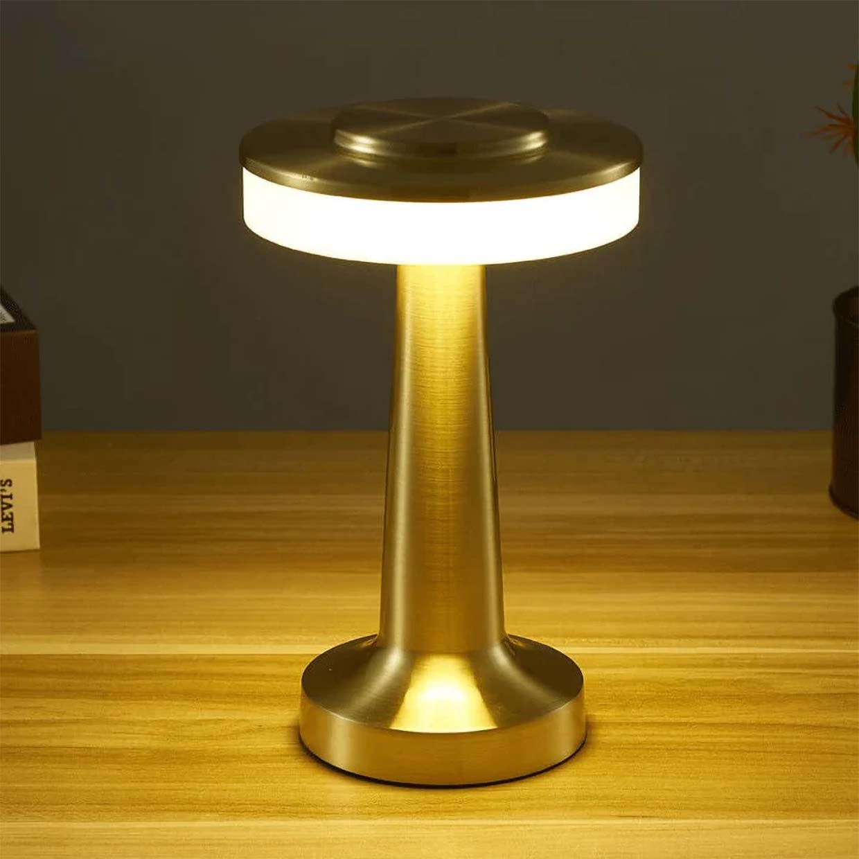 Halo Slim LED Portable Lamp