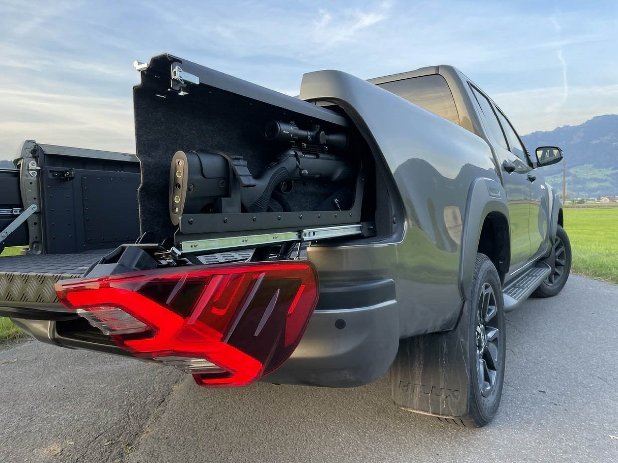 Pull-out Truck Taillight Drawers