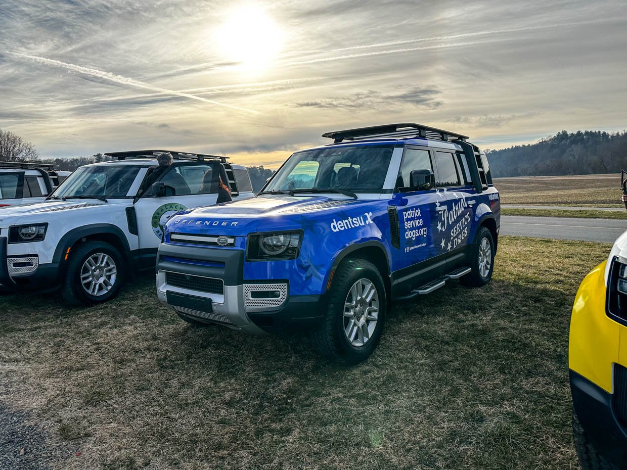 2022 Land Rover Defender Service Award Winners