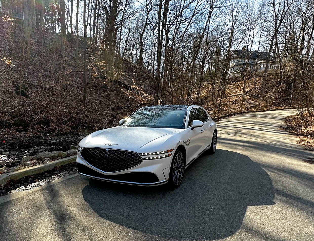 Driven: 2023 Genesis G90