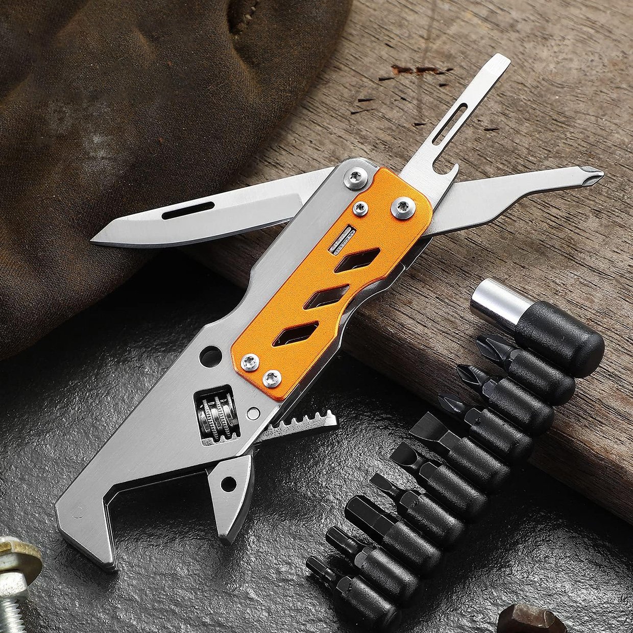 Outu 6-in-1 Pocket Multitool Wrench