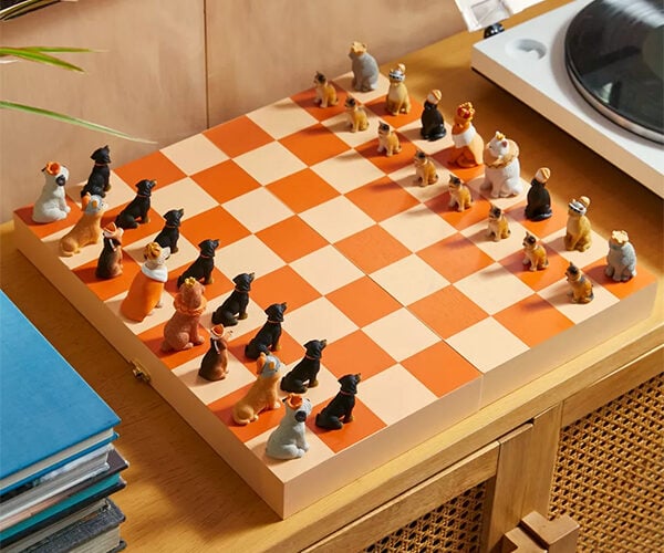 Cats vs. Dogs Chess Set