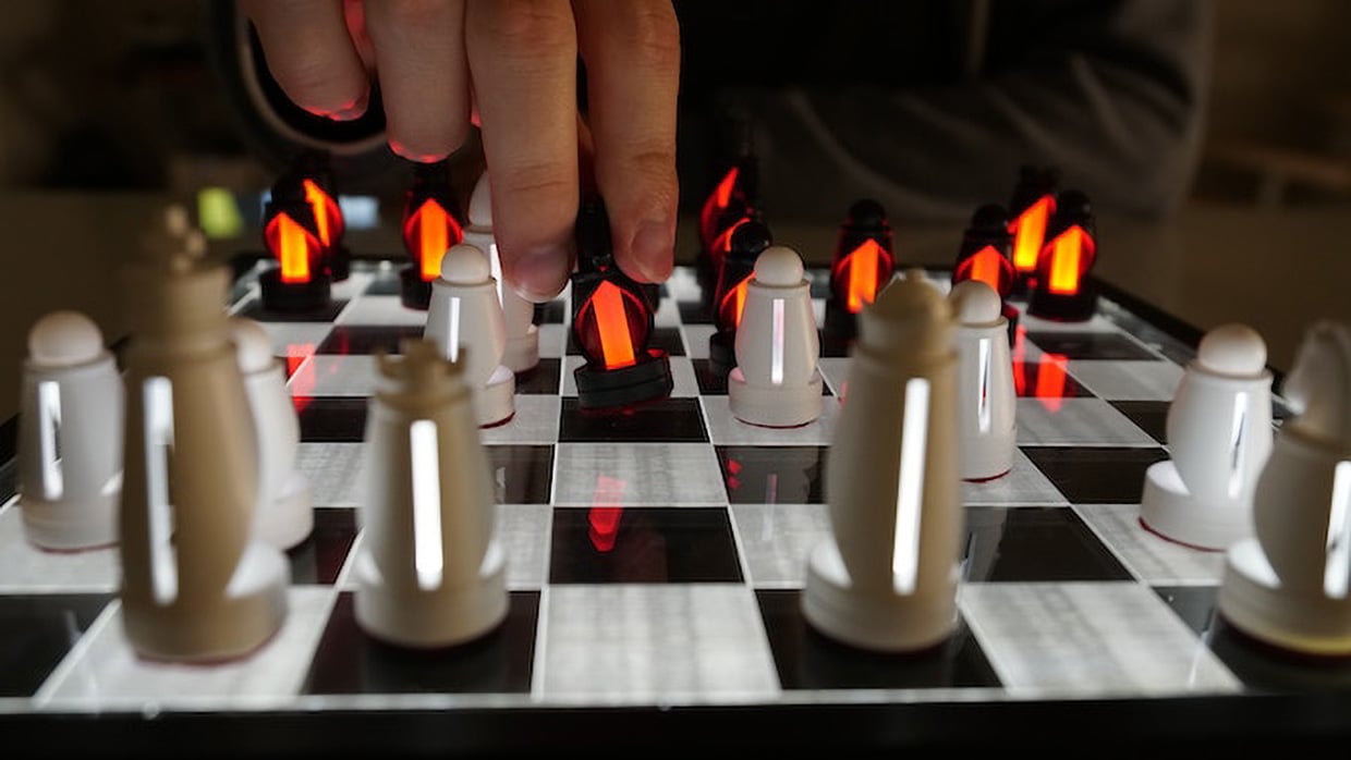 Masteek Light-Up Chess Set