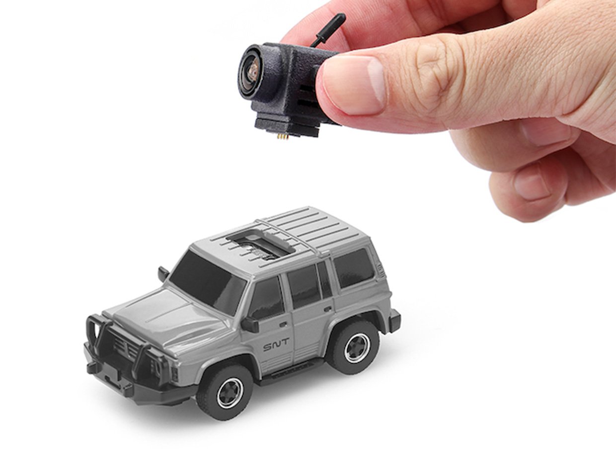 The Sniclo Turbo Is a Tiny R/C Car with a Detachable FPV Camera