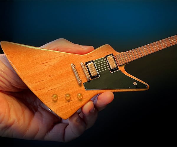 Making a Miniature Gibson Guitar