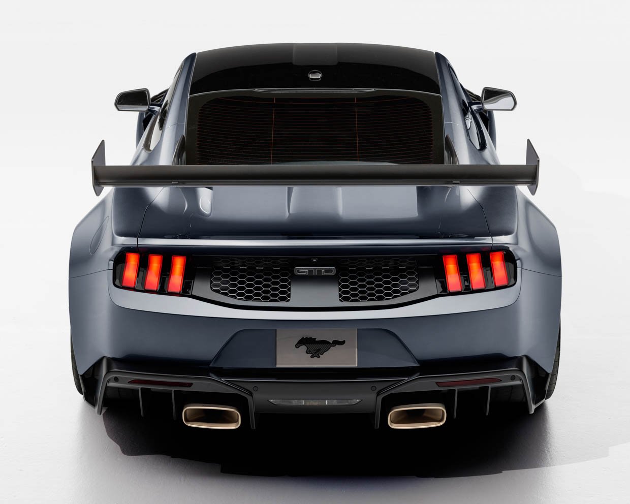 The 2025 Ford Mustang GTD Has 800 Horsepower, a Carbon Fiber Body, and