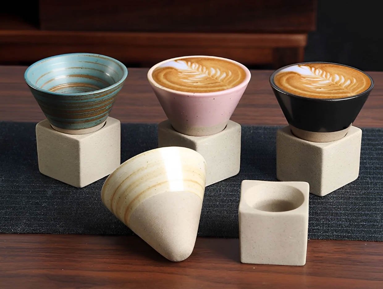 https://theawesomer.com/photos/2023/08/kyoto_ceramic_espresso_cups_1.jpg