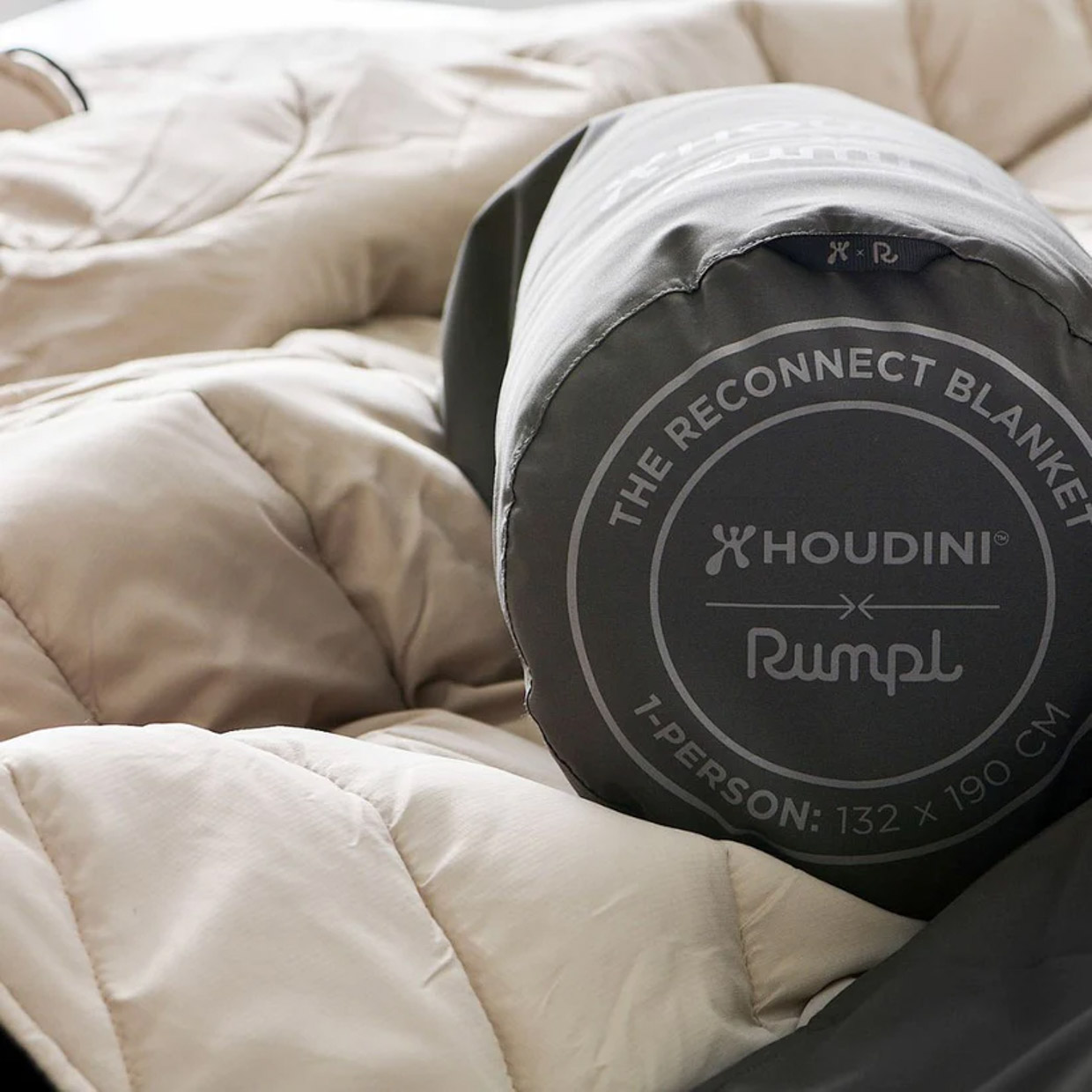 Rumpl x Houdini Reconnect Puffy Blanket