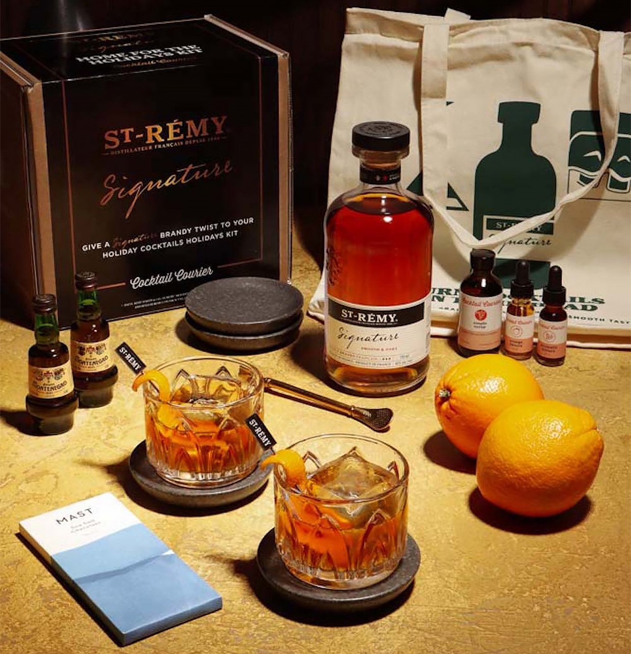 St-Rémy Signature Home for The Holidays Cocktail Kit