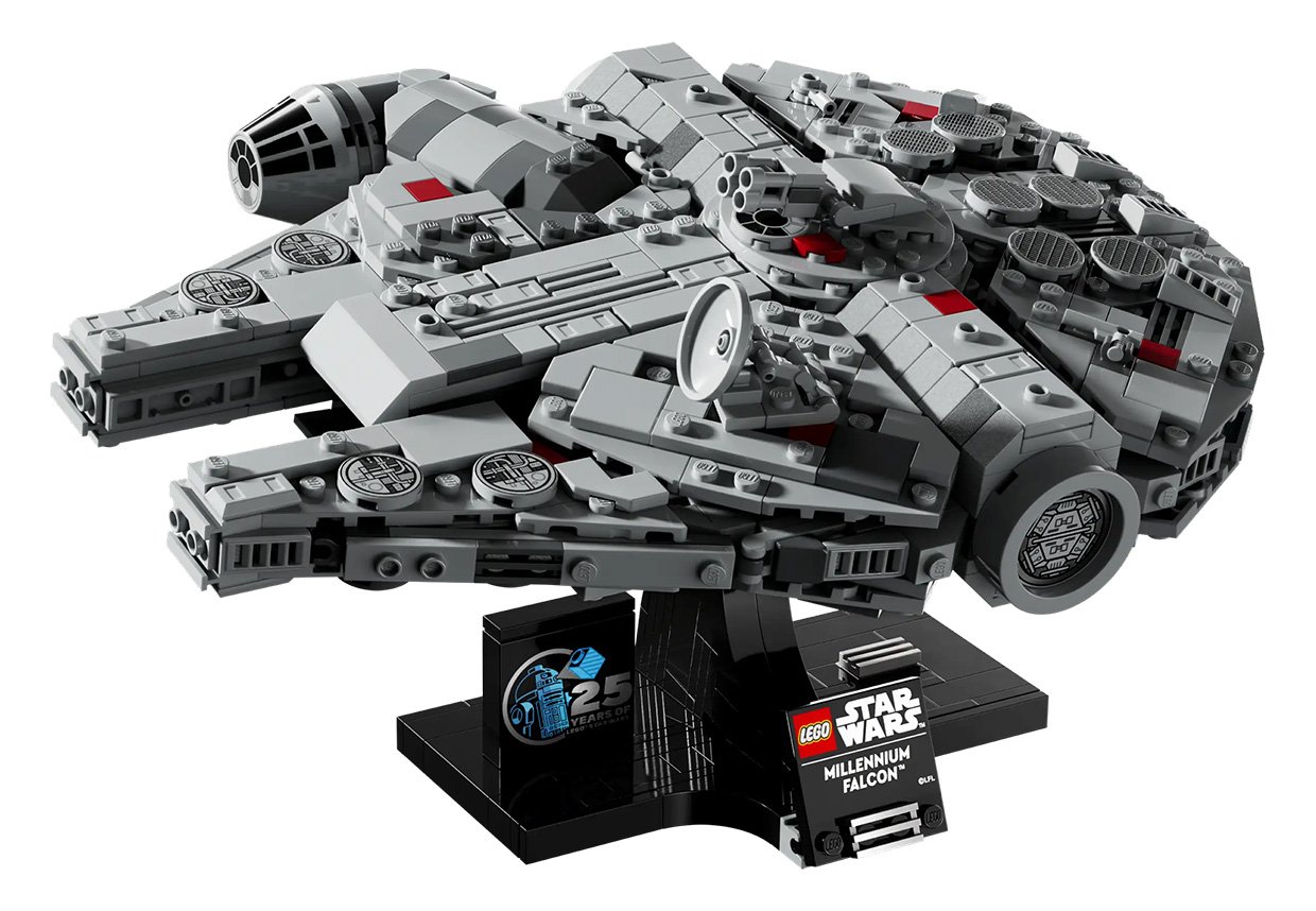 This Mid-Scale LEGO Millennium Falcon Set Is Just the Right Size