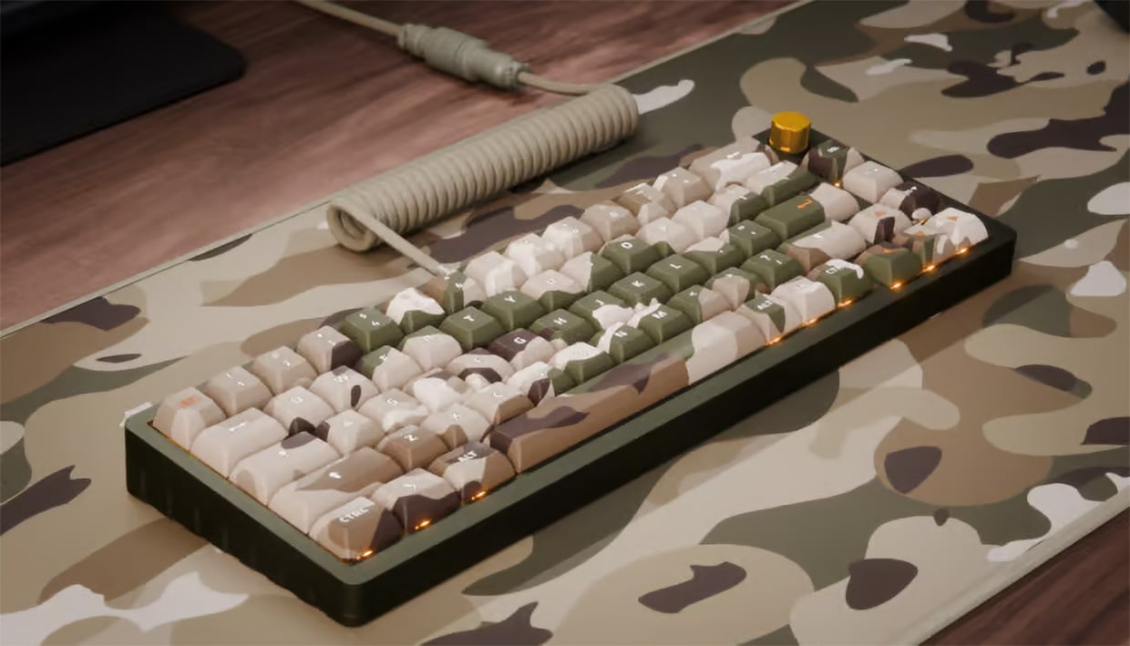 DeltaForce 65: Full Metal Kamo Mechanical Keyboard