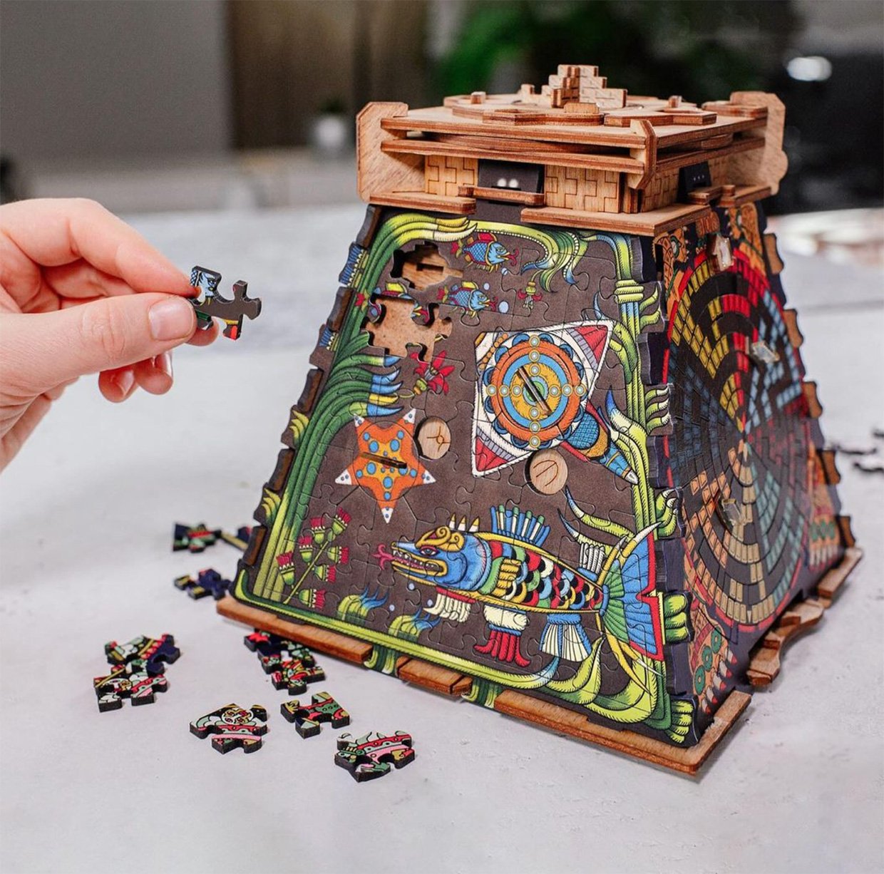 The CluePuzzle Is a 4-Sided Jigsaw Puzzle with a Twist