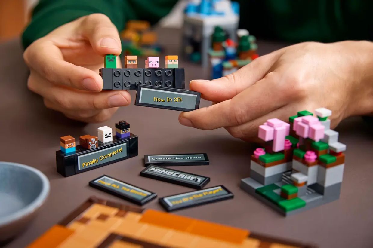 The Official LEGO Minecraft Crafting Table Has Cute Biomes and Figures