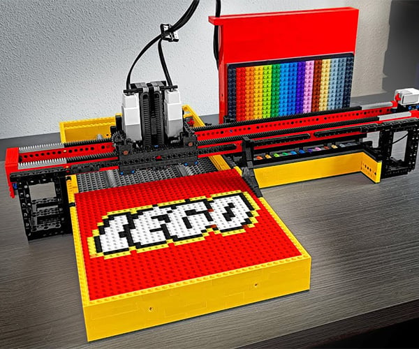 LEGO AI Pixel Art Drawing Robot